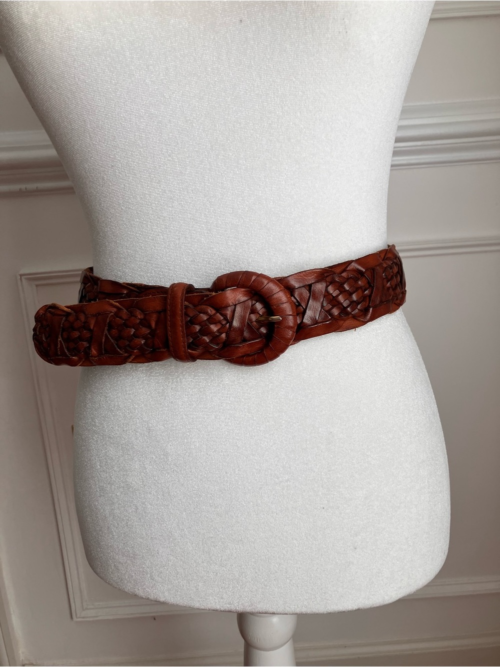 Harold’s Brown Woven Leather Waist Belt - 32 inches Size Small